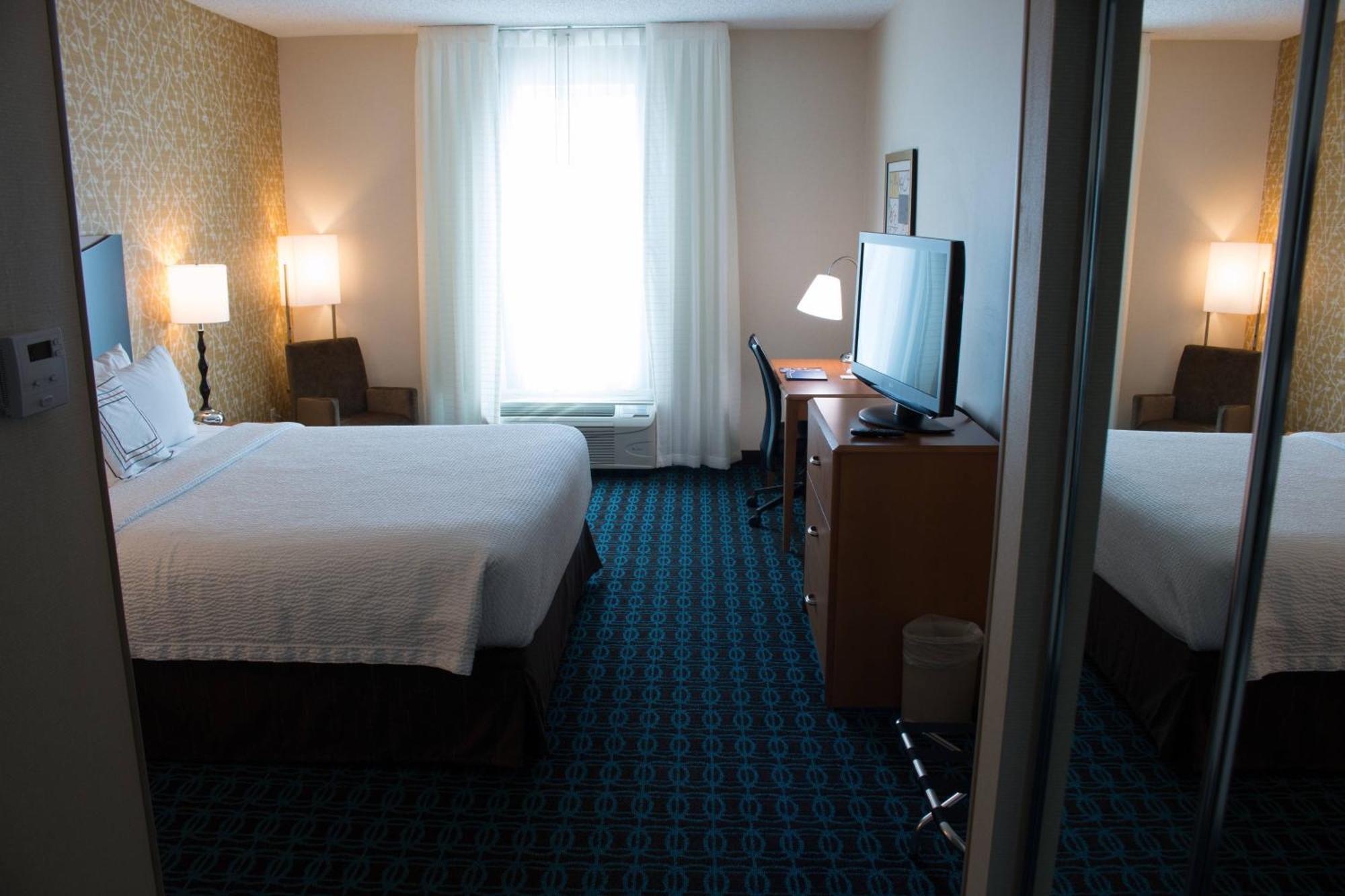 Fairfield Inn & Suites Oakland Hayward Eksteriør billede
