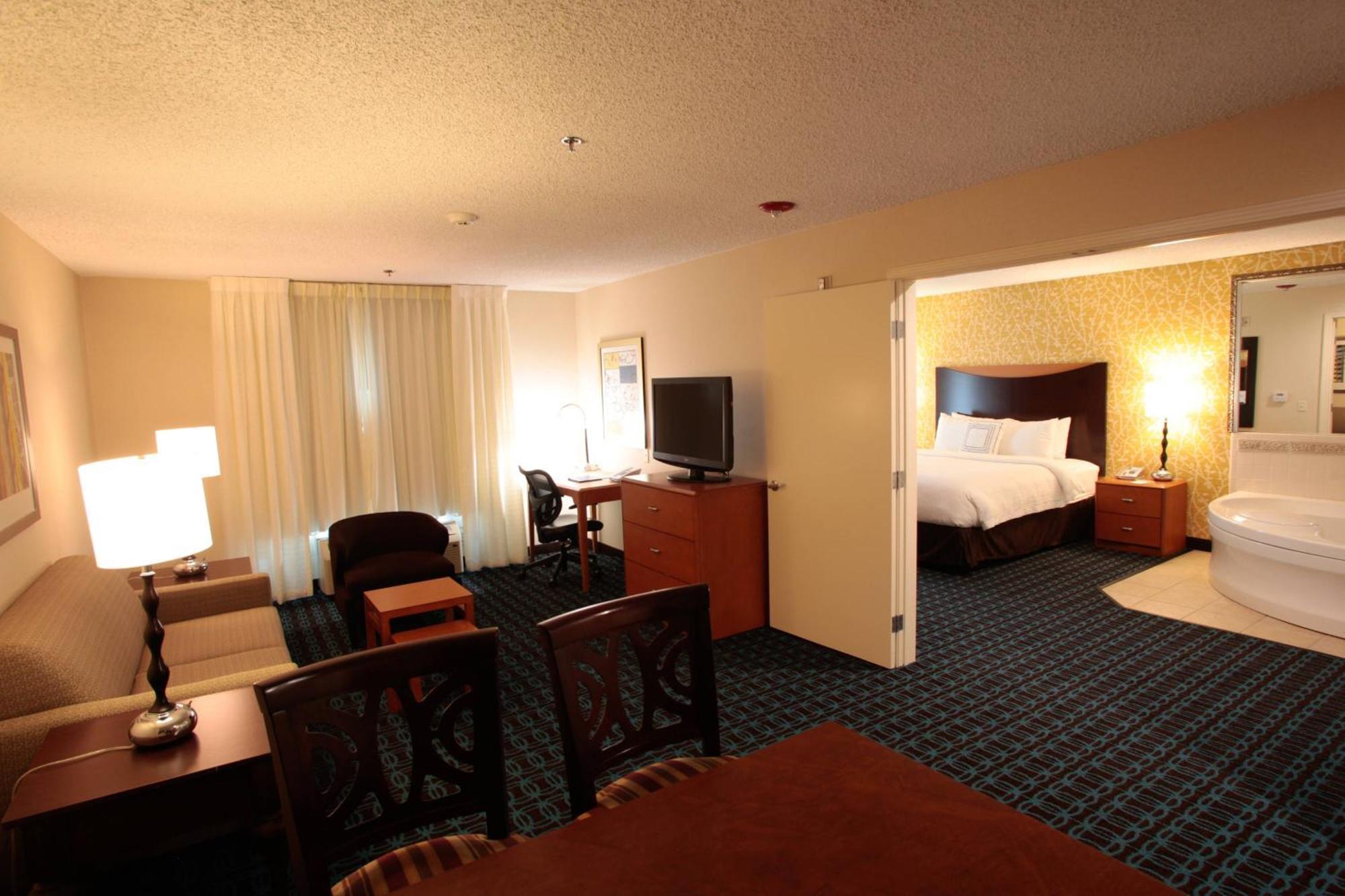 Fairfield Inn & Suites Oakland Hayward Eksteriør billede